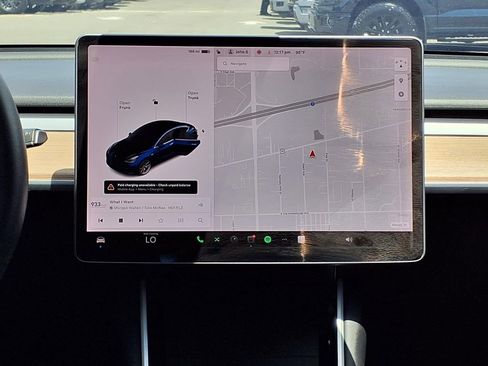 Used 2019 Tesla Model 3 Performance AWD/4WD image 23