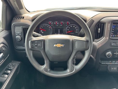 Used 2021 Chevrolet Silverado 1500 Custom RWD image 13