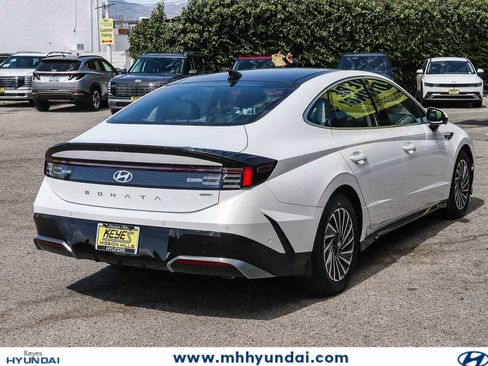 New 2026 Hyundai Sonata Limited FWD image 4