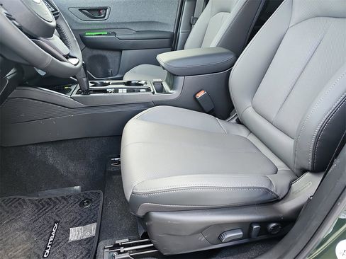 New 2026 Subaru Outback Limited image 15