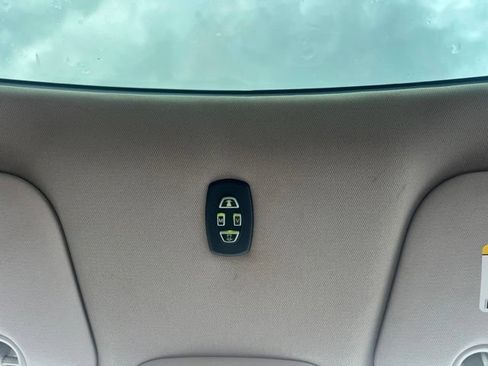Used 2011 Jeep Compass Latitude AWD/4WD image 11