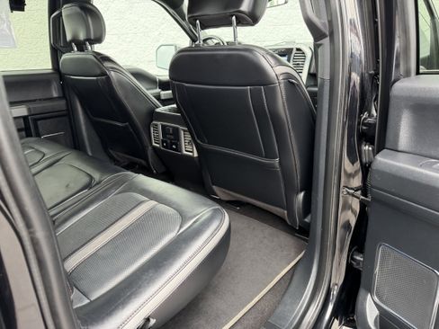 Used 2019 Ford F150 Platinum AWD/4WD image 30
