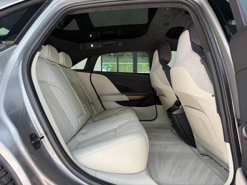 Used 2022 Lucid Air Grand Touring AWD/4WD image 31