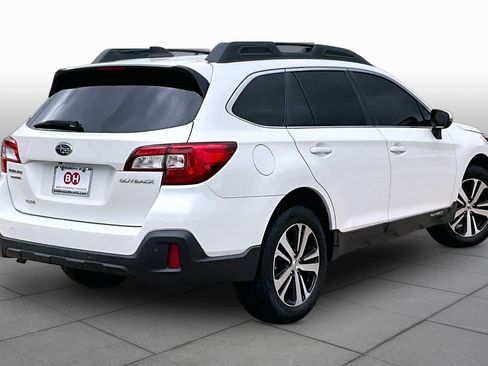Used 2019 Subaru Outback 2.5i Limited AWD/4WD image 13