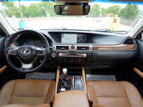 Used 2018 Lexus GS 350 AWD w/ Premium Package image 32