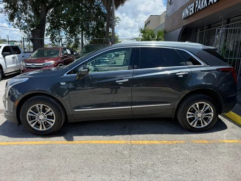 Used 2021 Cadillac XT5 Premium Luxury FWD image 4
