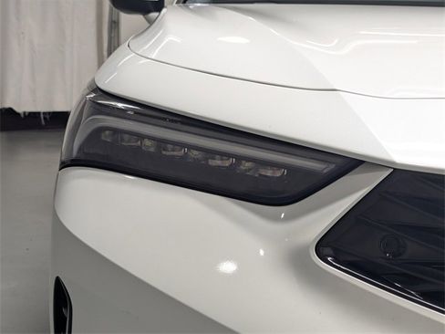 Used 2023 Acura Integra A-Spec image 29