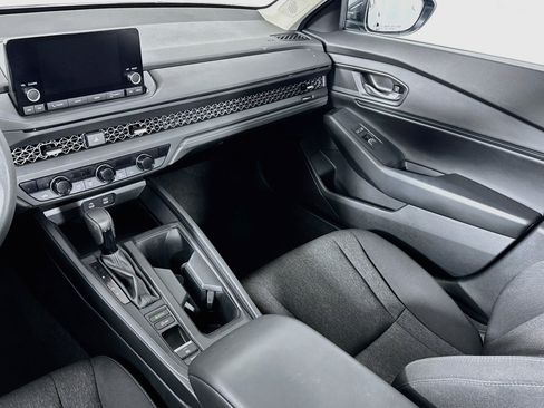 Certified 2024 Honda Accord EX image 23