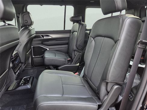 New 2026 Jeep Grand Wagoneer Limited image 27