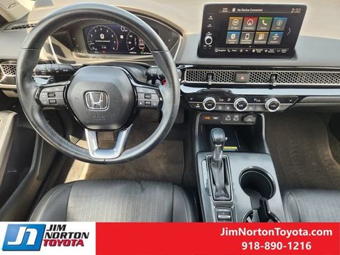 Used 2023 Honda Civic Touring image 27