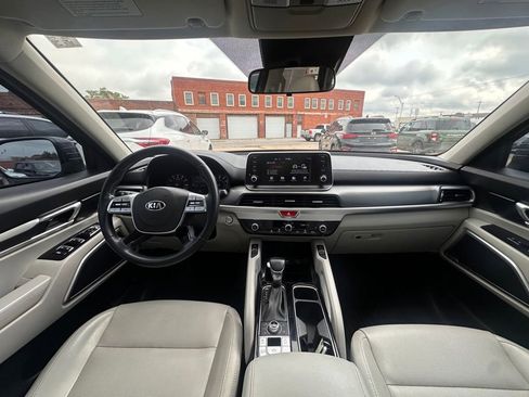 Used 2020 Kia Telluride S AWD/4WD image 19