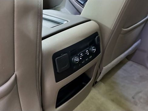 Used 2018 Chevrolet Tahoe LT image 28