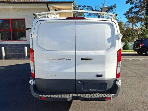 Used 2017 Ford Transit 250 130 Low Roof image 11