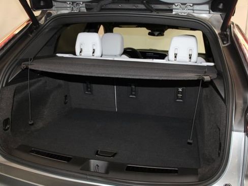 Certified 2025 Cadillac XT4 Sport image 34