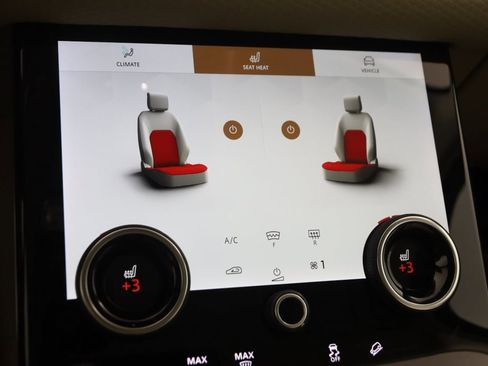 Used 2021 Land Rover Range Rover Velar R-Dynamic S image 8