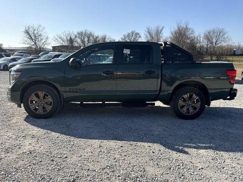 Certified 2024 Nissan Titan SV w/ SV Bronze Edition Package image 3