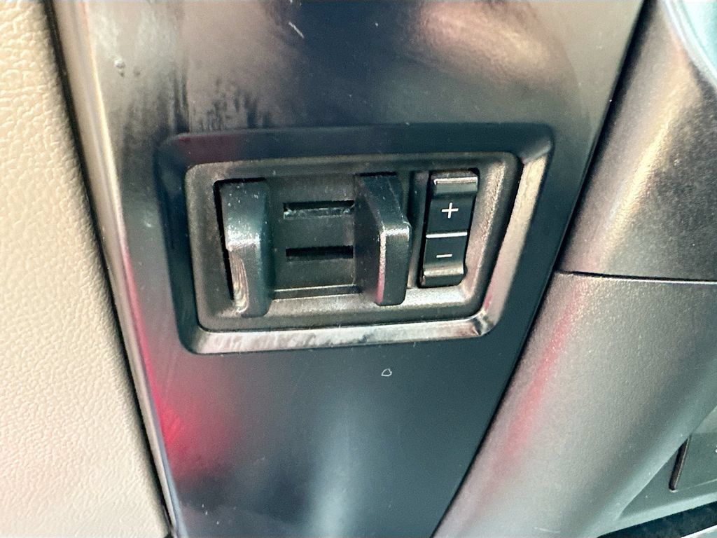 Used 2022 Ford F250 XL RWD image 28