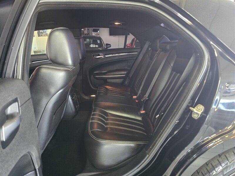 Used 2021 Chrysler 300 S RWD image 10