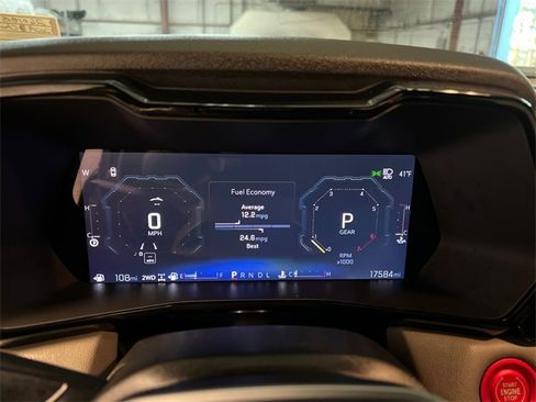 Used 2024 Chevrolet Colorado ZR2 w/ Technology Package image 22