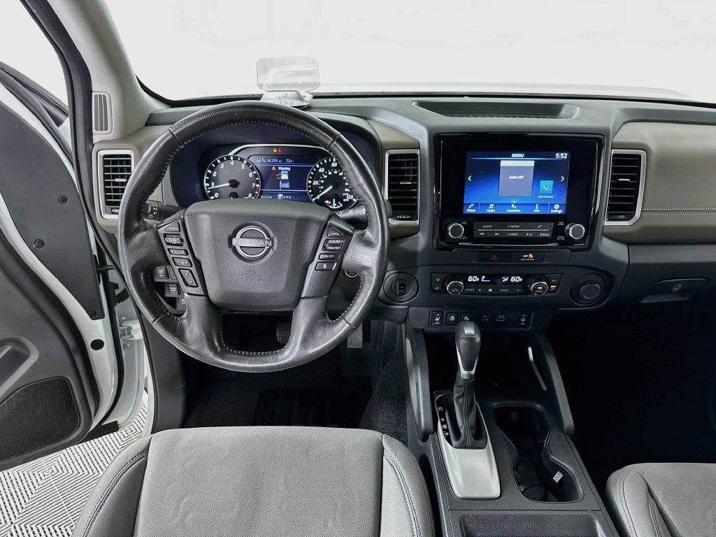 Used 2022 Nissan Frontier SV RWD image 19