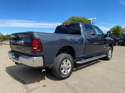Used 2025 RAM 2500 Big Horn AWD/4WD image 4