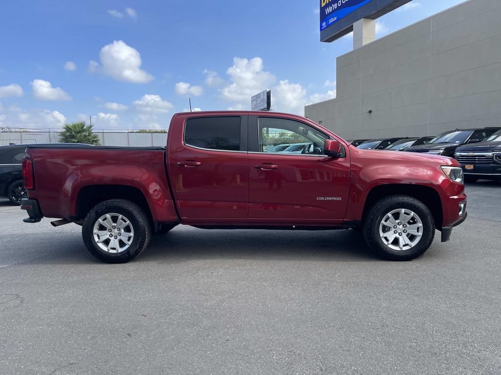Used 2018 Chevrolet Colorado LT RWD image 2