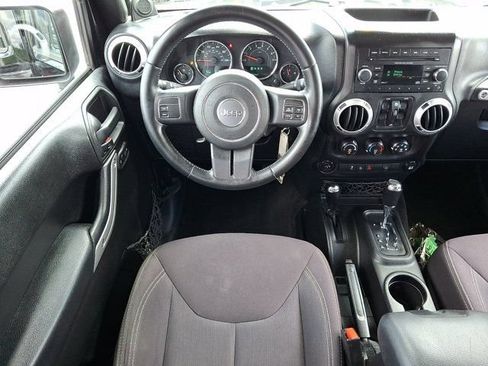 Used 2013 Jeep Wrangler Unlimited Sahara w/ Trailer Tow Group AWD/4WD image 17
