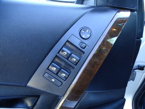 Used 2007 BMW 530xi Wagon AWD/4WD image 42