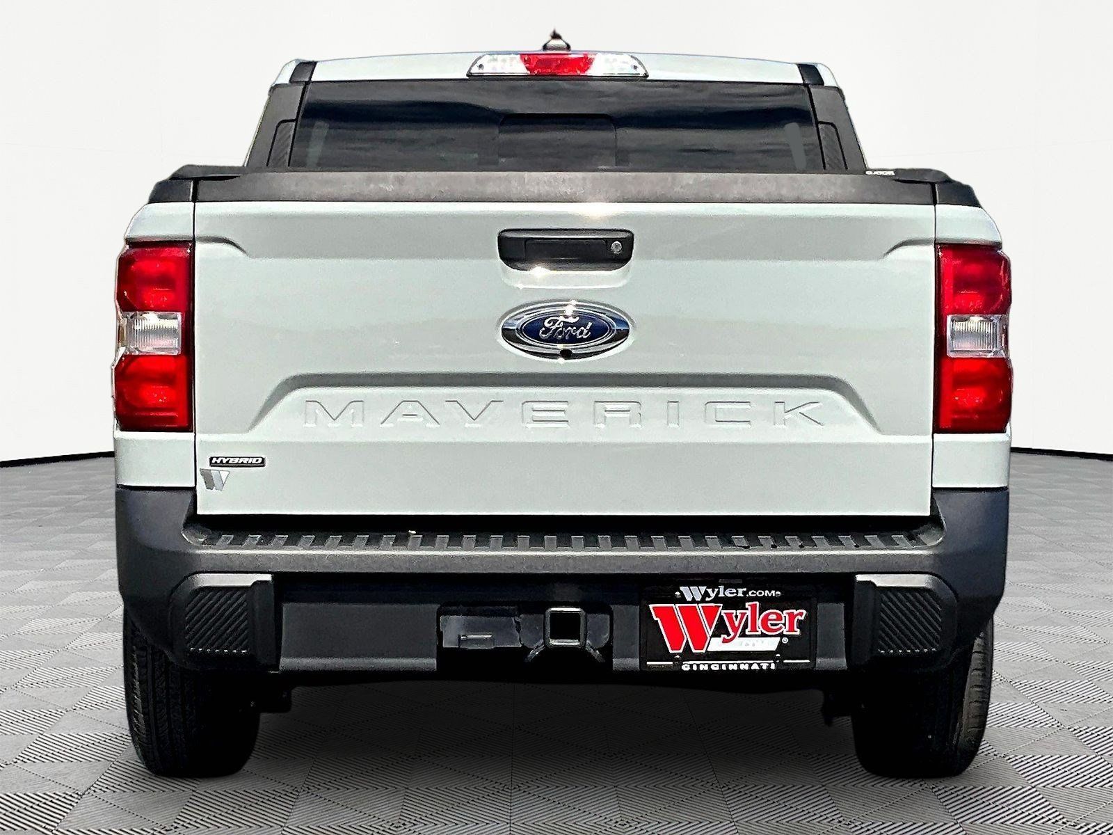 Used 2023 Ford Maverick XLT FWD image 5