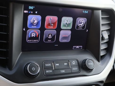 Used 2018 GMC Acadia SLT AWD/4WD image 15