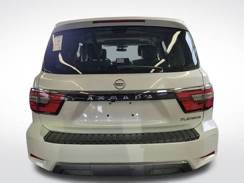 Used 2023 Nissan Armada Platinum w/ Captain's Chairs Package image 11
