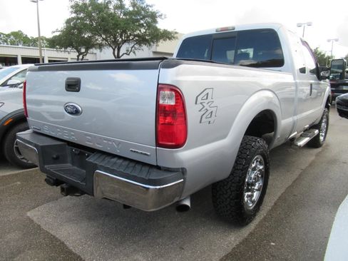Used 2012 Ford F250 XLT w/ XLT Premium Pkg AWD/4WD image 4