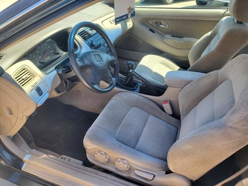 Used 2000 Honda Accord LX image 12