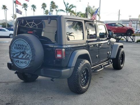 Used 2021 Jeep Wrangler Unlimited Sport image 7