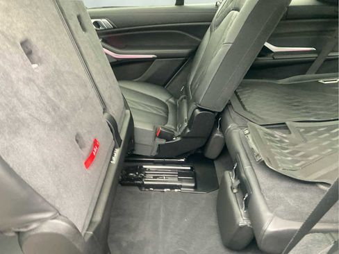 Used 2023 BMW X7 M60i w/ Executive Package image 26