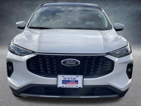 New 2025 Ford Escape Base w/ PHEV Premium Package image 29