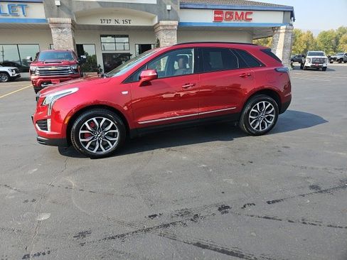 Used 2025 Cadillac XT5 Sportv image 47