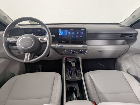 Used 2024 Hyundai Kona SE FWD image 16