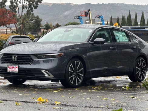 New 2025 Honda Accord Touring image 8