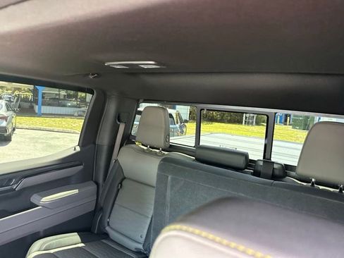 Used 2026 Chevrolet Silverado 1500 ZR2 AWD/4WD image 18