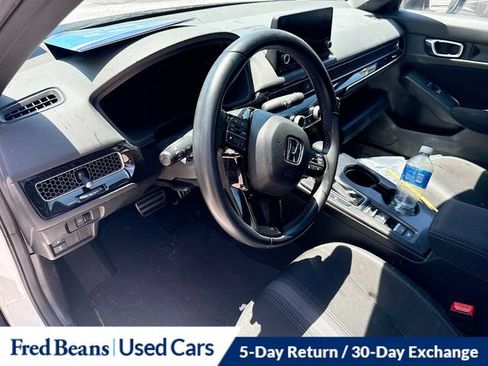 Used 2023 Honda Civic Sport image 10