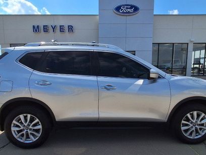 Used 2020 Nissan Rogue SV