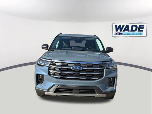 New 2026 Ford Explorer Active w/ Active Comfort Package RWD image 2