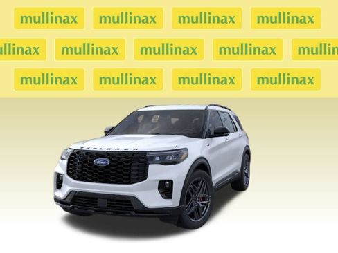 New 2026 Ford Explorer ST-Line w/ ST-Line Street Pack RWD image 2