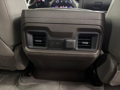 Used 2020 Chevrolet Silverado 1500 LT Trail Boss AWD/4WD image 11