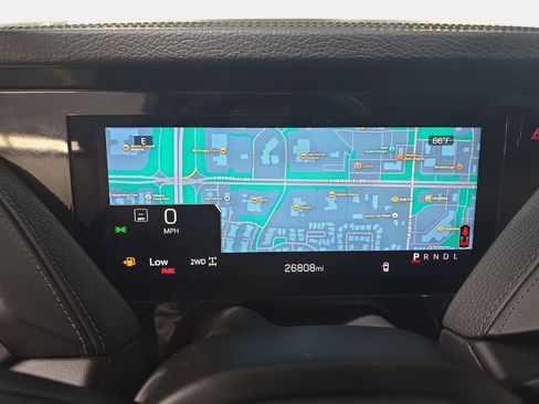 Used 2025 GMC Yukon Denali AWD/4WD image 19