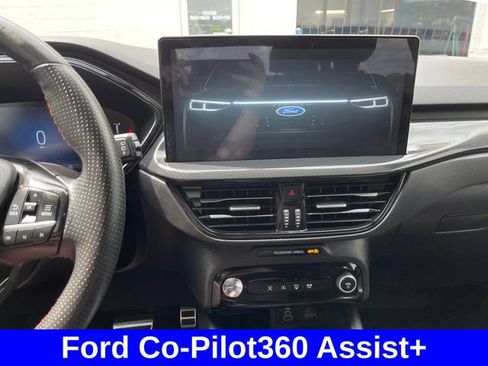 Used 2024 Ford Escape ST-Line w/ Tech Pack #1 AWD/4WD image 17