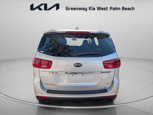 Used 2021 Kia Sedona EX image 7