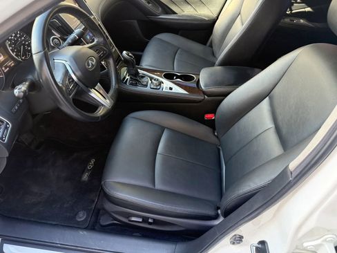 Used 2018 INFINITI Q50 Luxe w/ Cargo Package (L95) RWD image 13