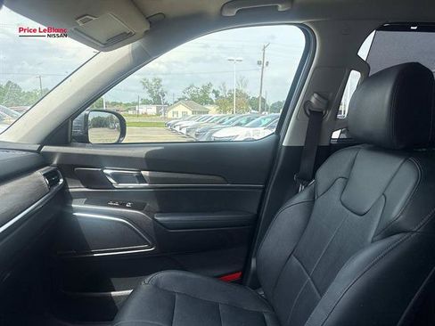 Used 2021 Kia Telluride SX w/ Nightfall Edition Package AWD/4WD image 16